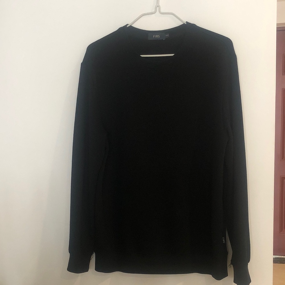 Men's Black Sweater